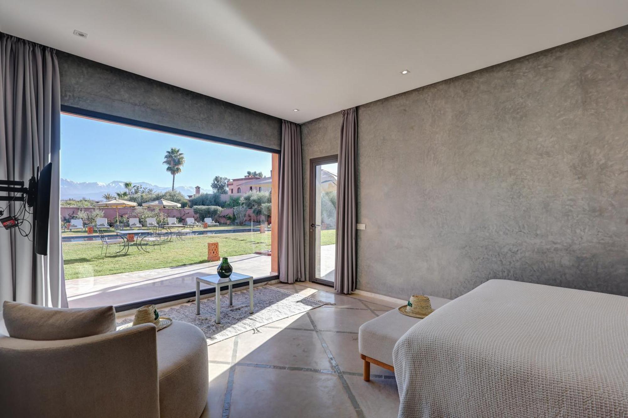Hotel Les Roses By La Siredrah Ait Bou Zguia Exterior foto