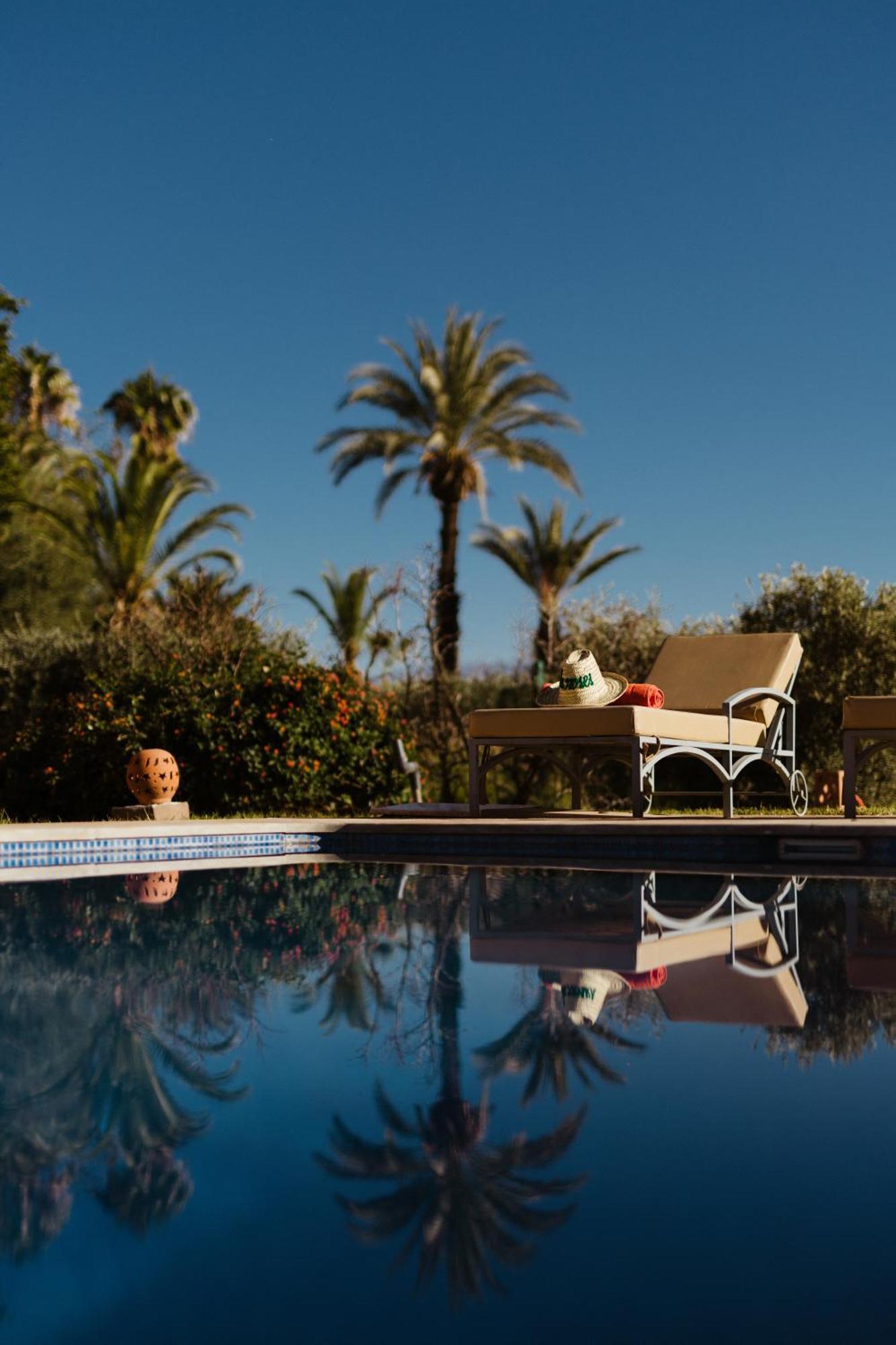 Hotel Les Roses By La Siredrah Ait Bou Zguia Exterior foto